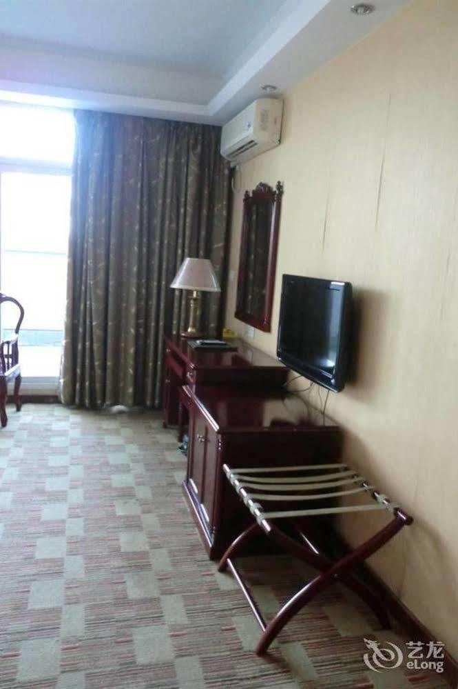 Huayu South City Hotel Wenjiang Eksteriør billede
