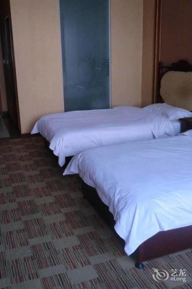 Huayu South City Hotel Wenjiang Eksteriør billede